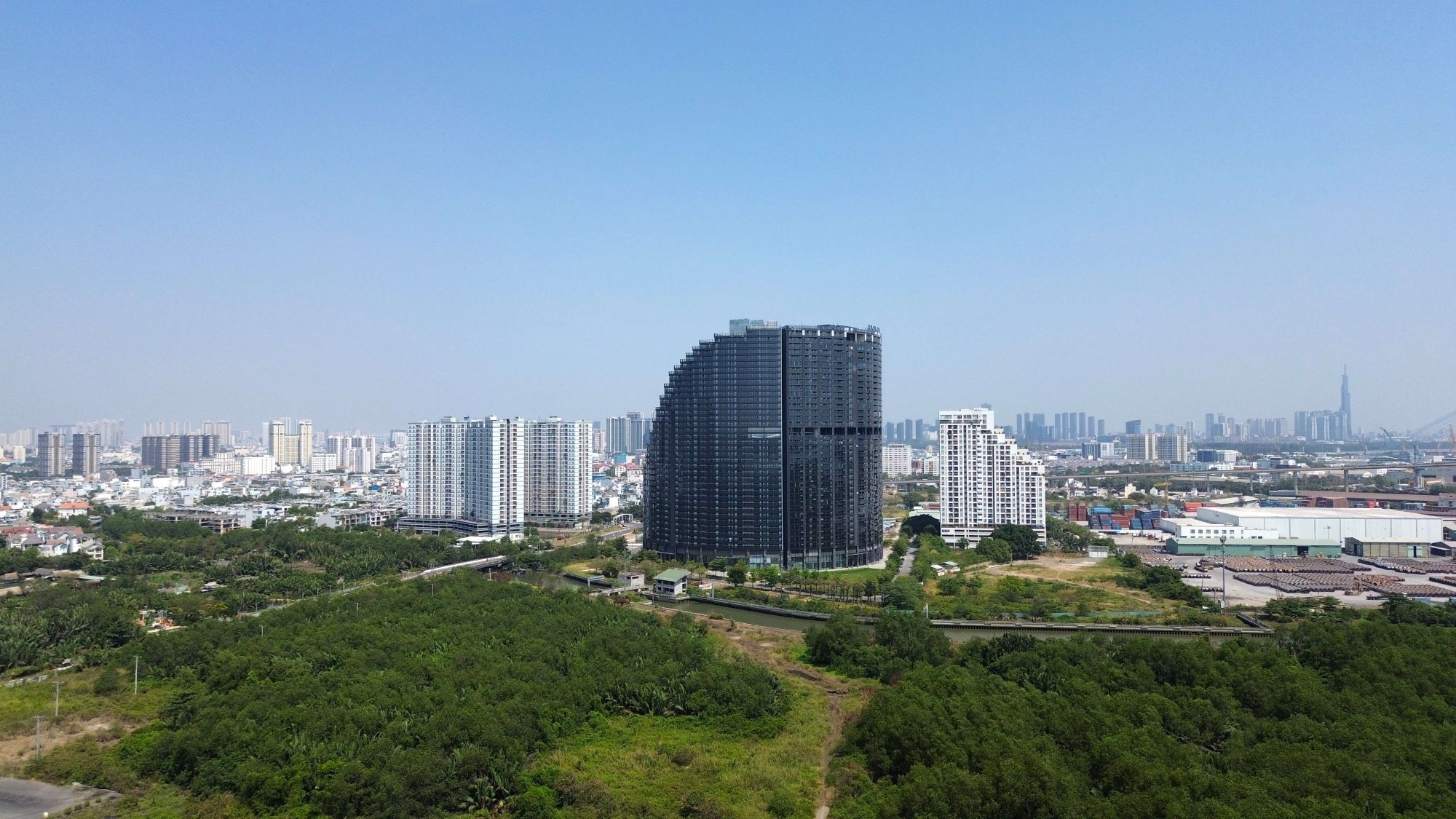 [Photostory] Hiện trạng dự án The EverRich 2 tại quận 7, TP HCM